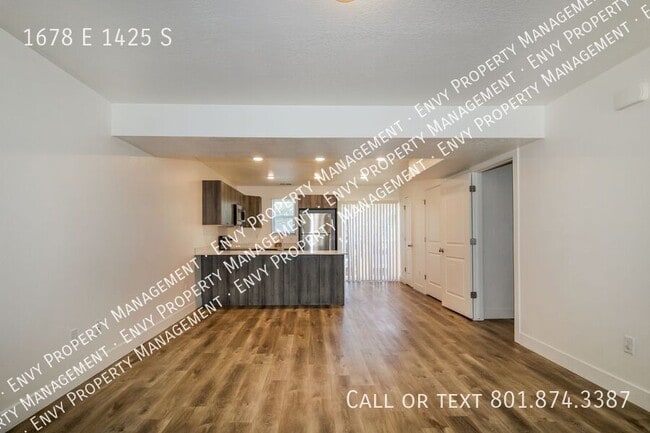 Building Photo - 1678 E 1425 S