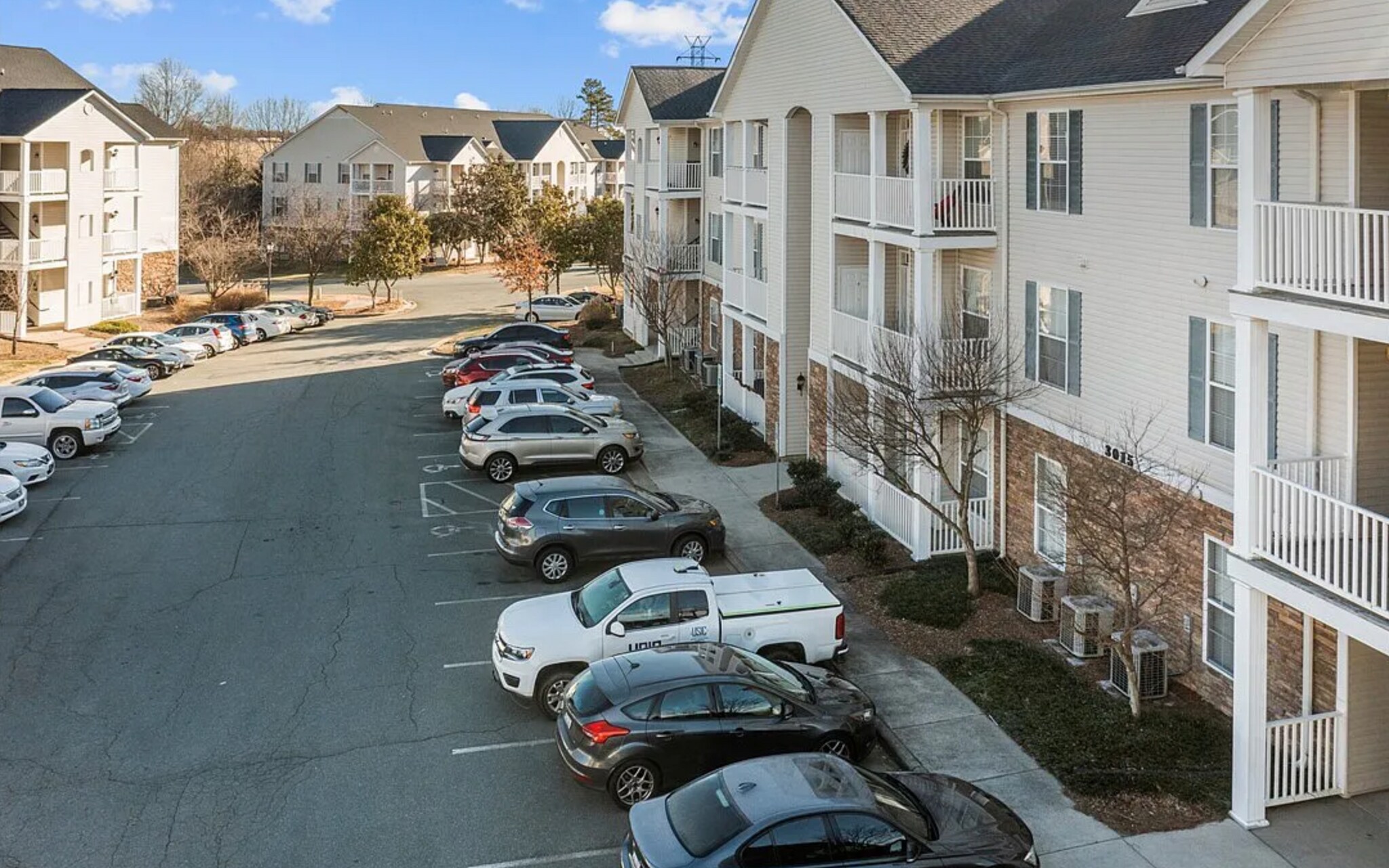 Building Photo - 3015 Winston Dr