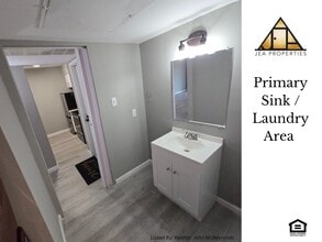 Building Photo - 10110 Forum W Dr