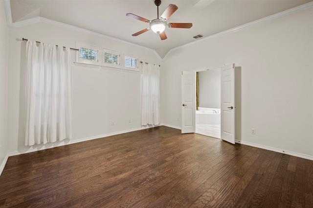 Building Photo - 2404 Windgate Dr