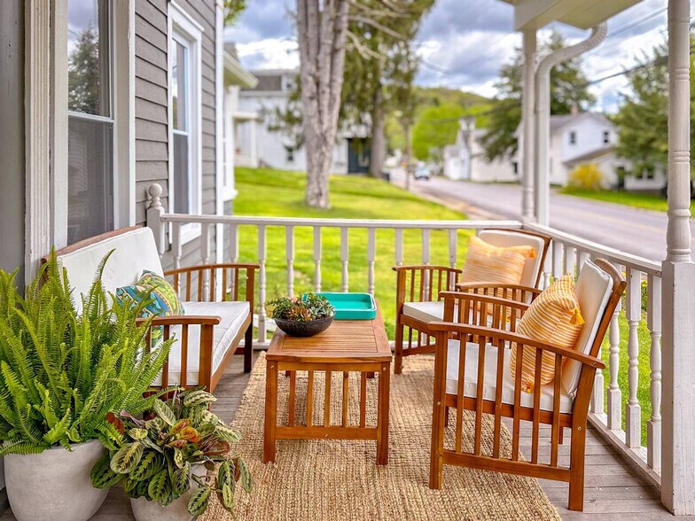 Building Photo - 1891 County Hwy 6