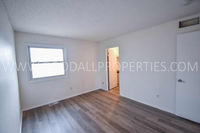 Building Photo - Get half off your first month’s rent when ...