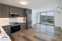 Building Photo - 1515 Liona St