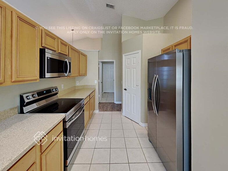 Building Photo - 304 View Ct