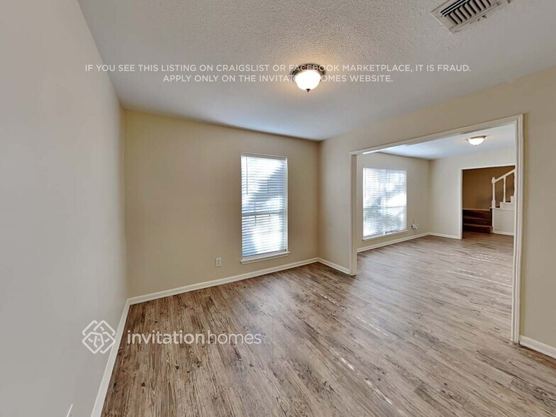 Building Photo - 105 St Andrews Dr