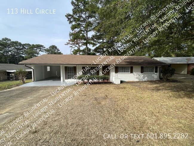 Primary Photo - 113 Hill Cir