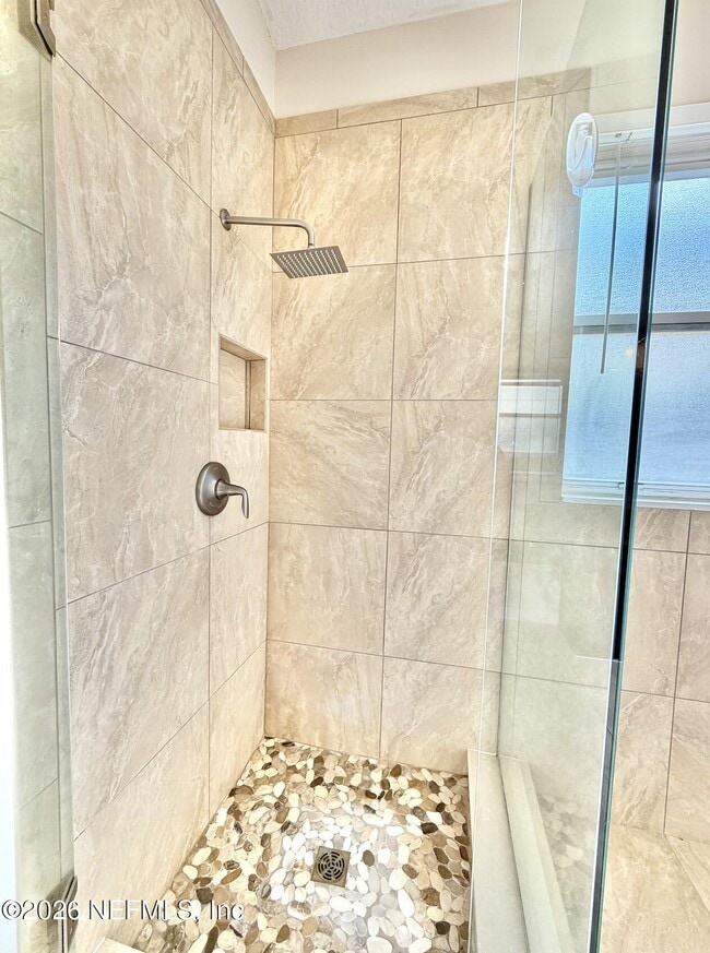 Building Photo - 12962 Brians Creek Dr