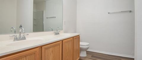 Building Photo - 12713 Kingsgate Dr