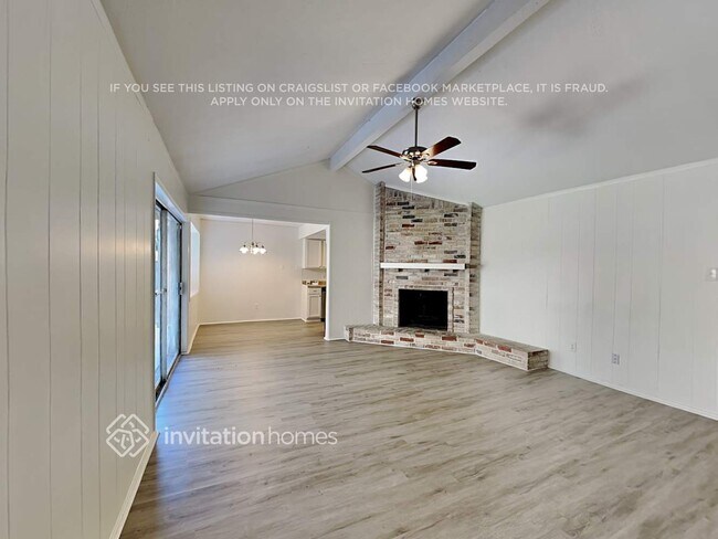Building Photo - 4034 Broken Elm Dr
