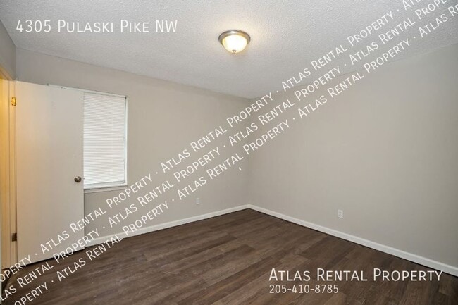Building Photo - 4305 Pulaski Pike NW