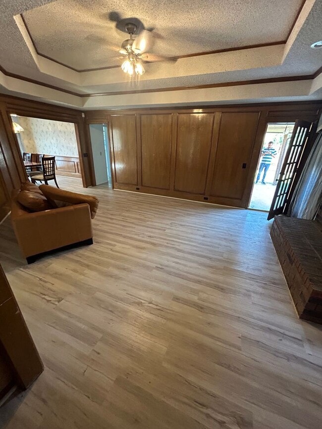 Building Photo - A hassle-free lifestyle