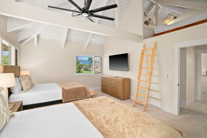 Building Photo - 4056 Kaahumanu Pl