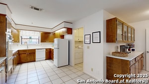 Building Photo - 9023 Luzita Ln