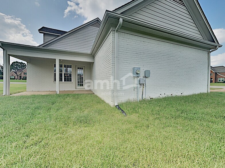 Building Photo - 7720 Keri Cove