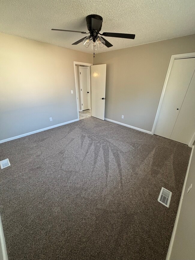 Building Photo - 5455 Old Jacksonville Rd