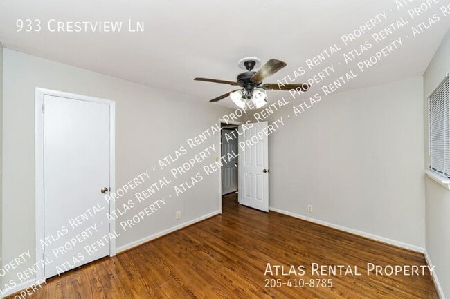 Building Photo - 933 Crestview Dr