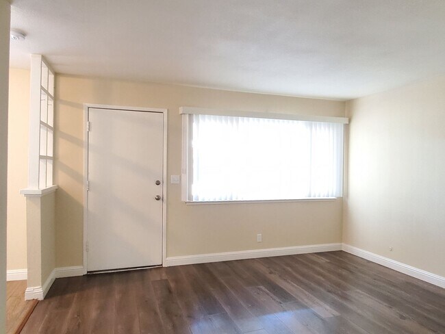 Building Photo - Williamsburg