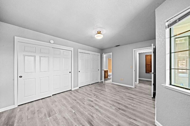 Building Photo - 7456 Santa Susana Way