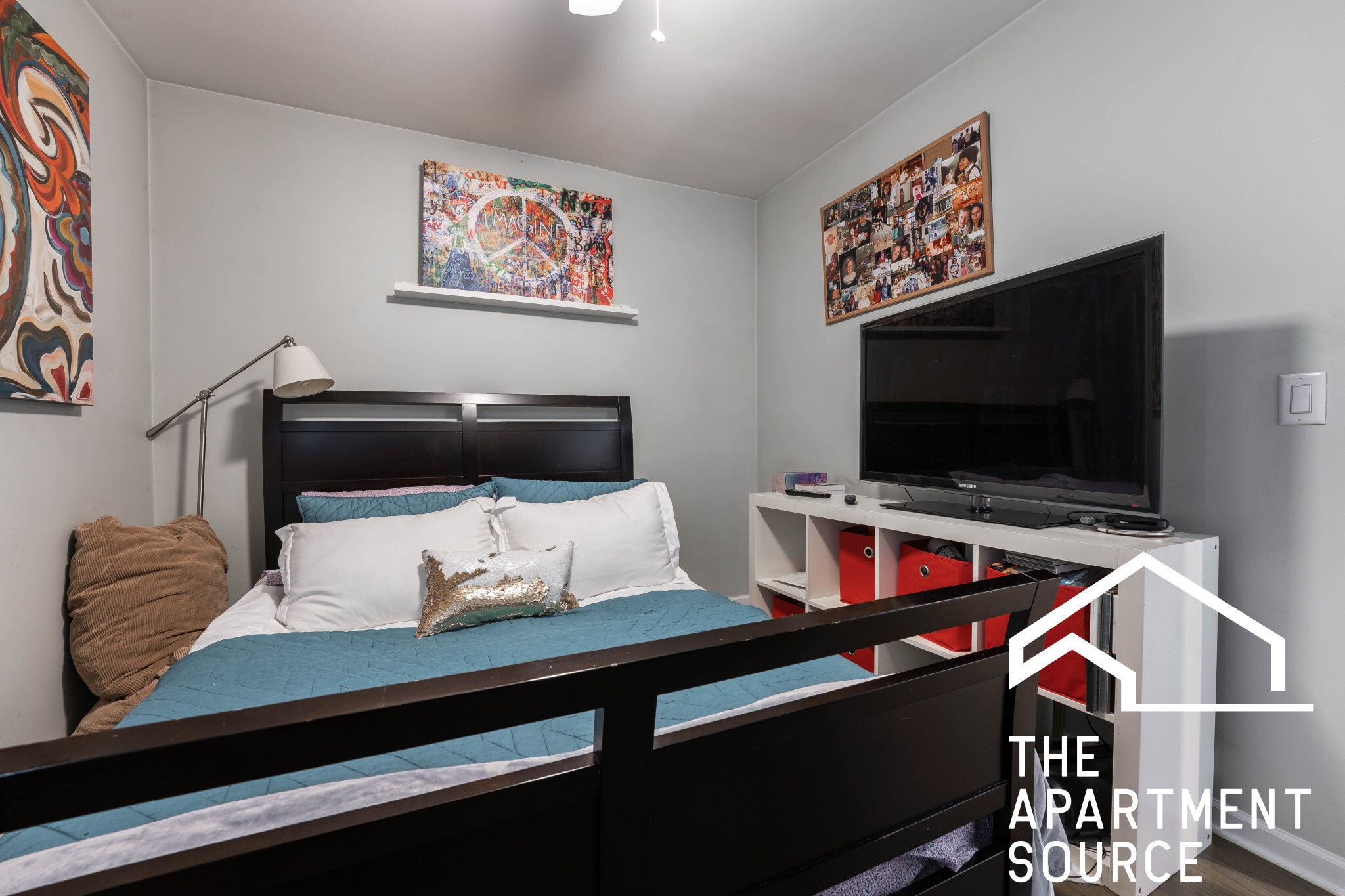 Building Photo - 2651 W Armitage Ave