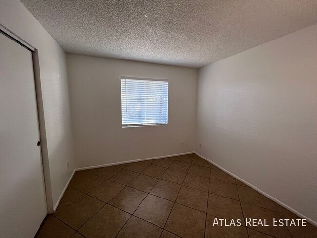 Building Photo - 8315 N 61st Ave