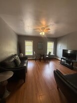 Building Photo - 362 Brunswick Ave