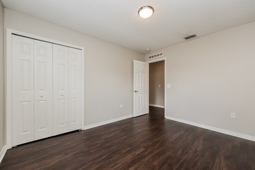 Building Photo - 11162 Summer Star Dr