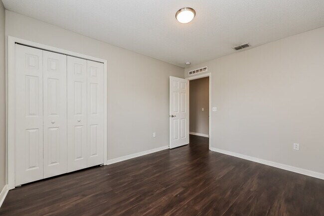 Building Photo - 11162 Summer Star Dr