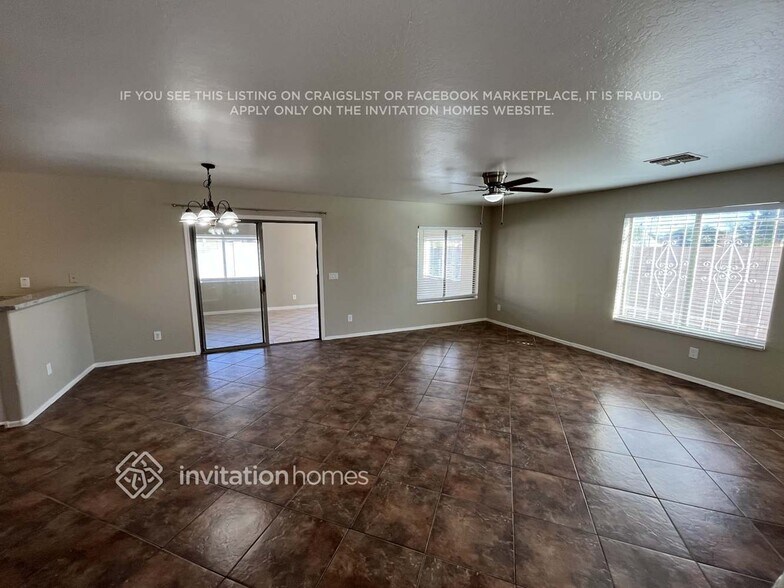 Building Photo - 12302 W Dreyfus Dr