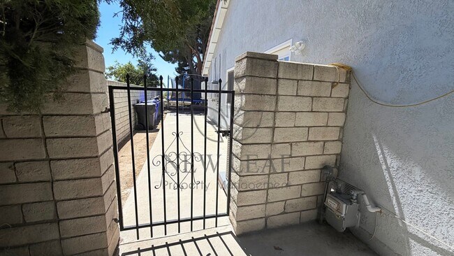 Building Photo - 17017 Holguin Ct