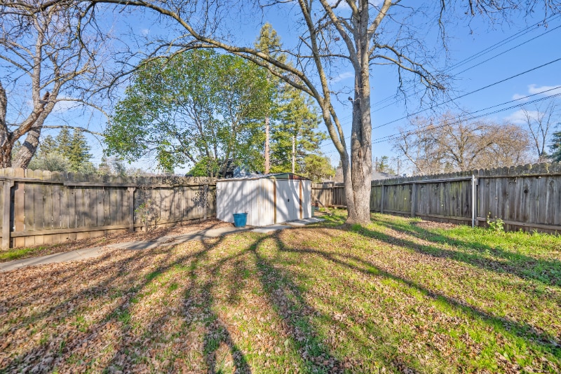 Building Photo - 6339 Salem Way