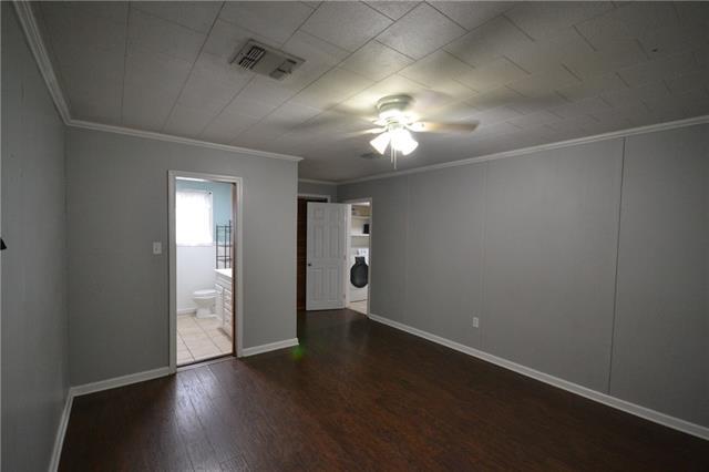 Building Photo - 118 Easy St