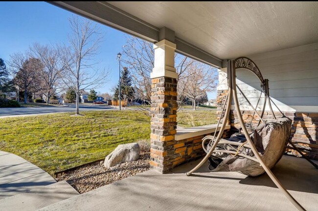 Building Photo - Spacious 3-Bed, 2.5-Bath Townhouse in Waln...