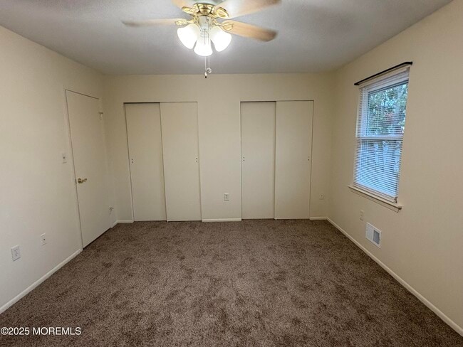 Building Photo - 910 Judy Ct