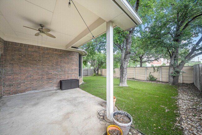 Building Photo - 1804 Montana Sky Dr