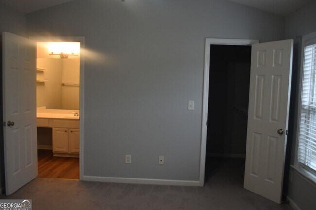 Building Photo - 1078 Prestwyck Ct