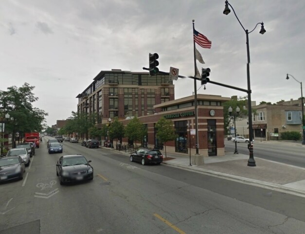 Building Photo - North Center 4000