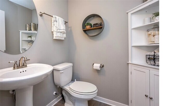 Half Bath - 3509 SE Glen Dr
