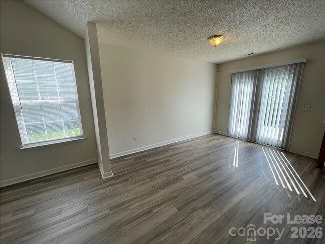 Building Photo - 6228 Sid Crane Dr