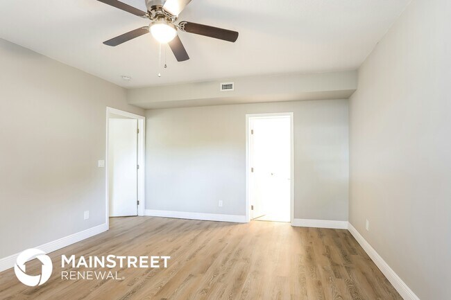 Building Photo - 8875 Orange Blossom Dr