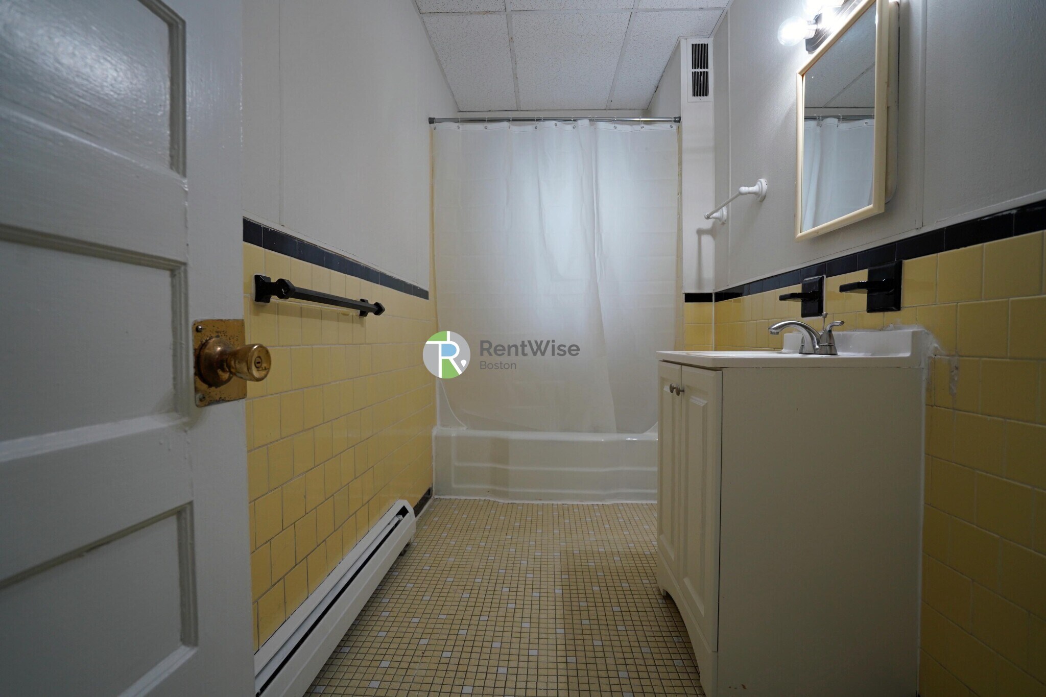 Building Photo - 1 Ashford Ct