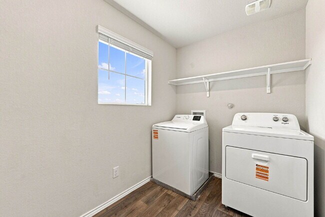 Building Photo - 3319 Angus Crossing