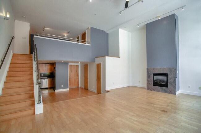 Building Photo - 1025 Minna St