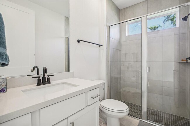 Building Photo - 1409 Pink Granite Blvd