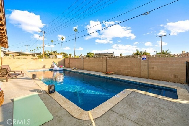 Building Photo - 632 Kenoak Dr