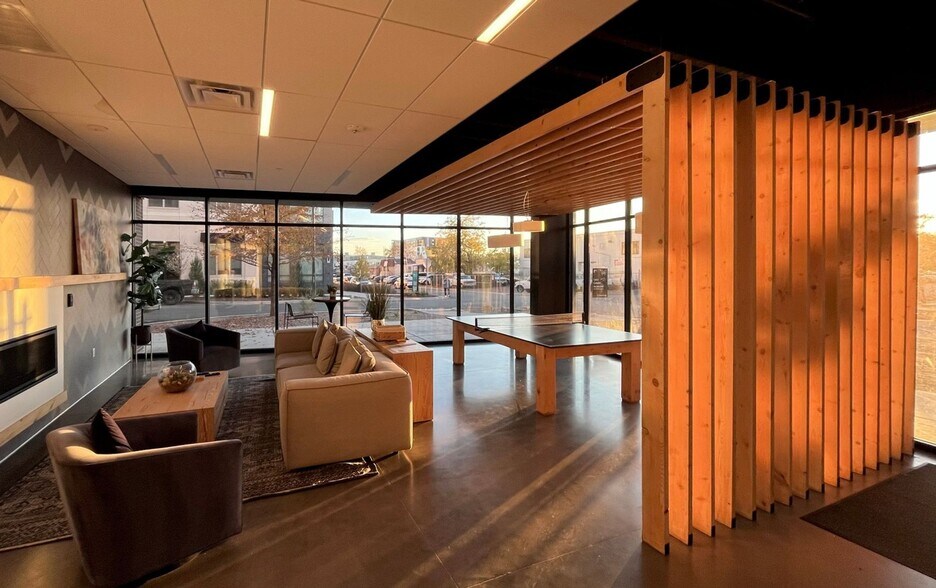 Building Photo - 1898 S Bannock St