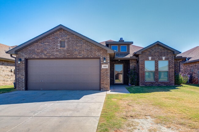 Building Photo - 13811 Uvalde Ave
