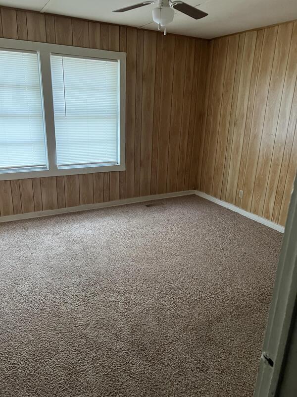 Building Photo - 117 Roosevelt Cir