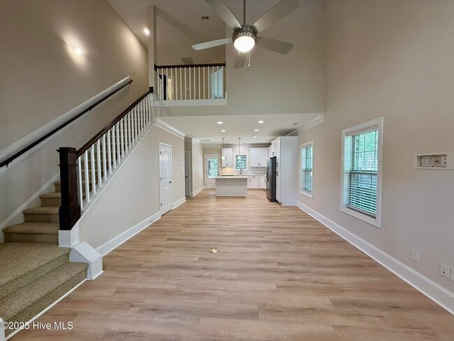 Building Photo - 300 Mashie Ct