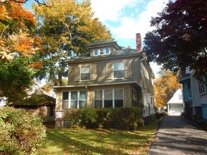 Building Photo - 815 Maryland Ave