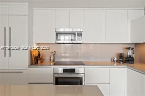 Building Photo - 68 SE 6th St